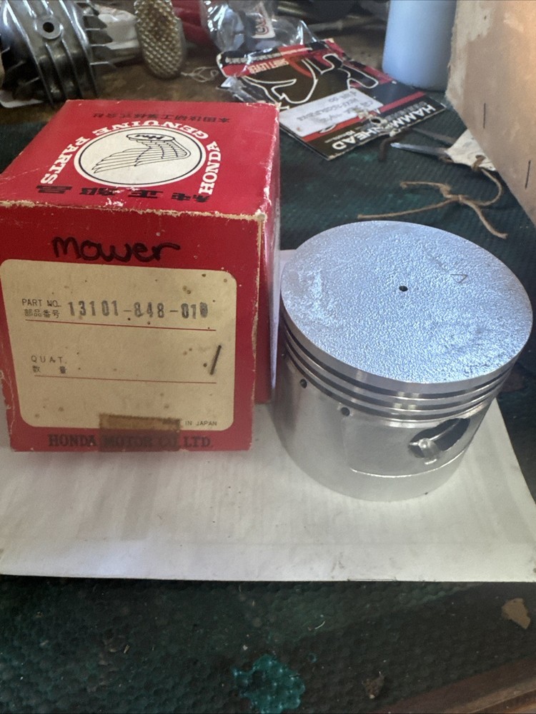Honda EG1500 generator piston OEM NOS 13101-848-010 std bore