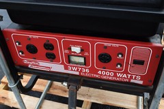 DAYTON 4000W GRAINGER 3W736 Gas Portable Generator 120/240VAC Honda 8HP Wheels