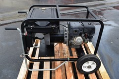 DAYTON 4000W GRAINGER 3W736 Gas Portable Generator 120/240VAC Honda 8HP Wheels