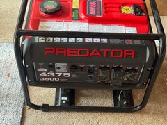 PREDATOR 4375 Watt Gas-Powered Portable Generator