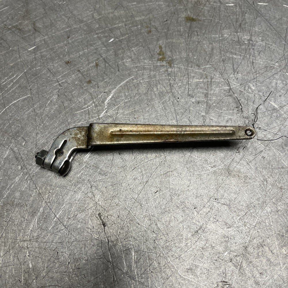 OEM USED BRIGGS 6.75 HP 129602-0113-E1 THROTTLE LEVER 7.99