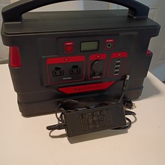 Schumacher SL1467 Electric Generator Portable Power 880W