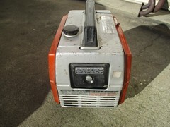HONDA EM500A PORTABLE GAS GENERATOR CAMPING EVENTS DECENT CONDITION NOT WORKING