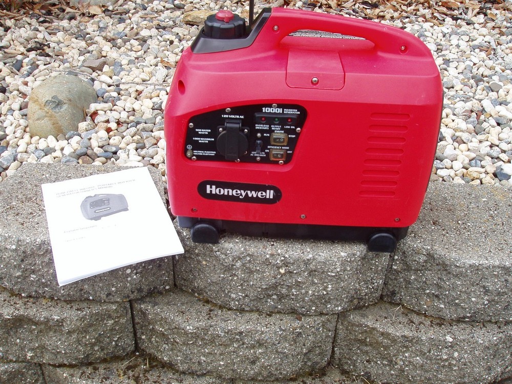 HONEYWELL HW 1000i INVERTER GENERATOR 53cc GOOD CONDITION FULLY FUNCTIONAL