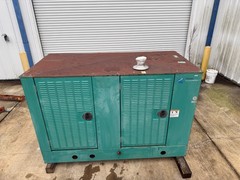 Cummins GGFD-5636372 liq. propane Generator 43.7 Volts: 120/240