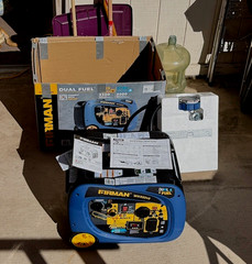 FIRMAN WH03242 3300W Dual Fuel Inverter Generator