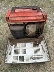 Parts Repair As Is Vintage Honda Em400 portable generator AC/DC Good Compression