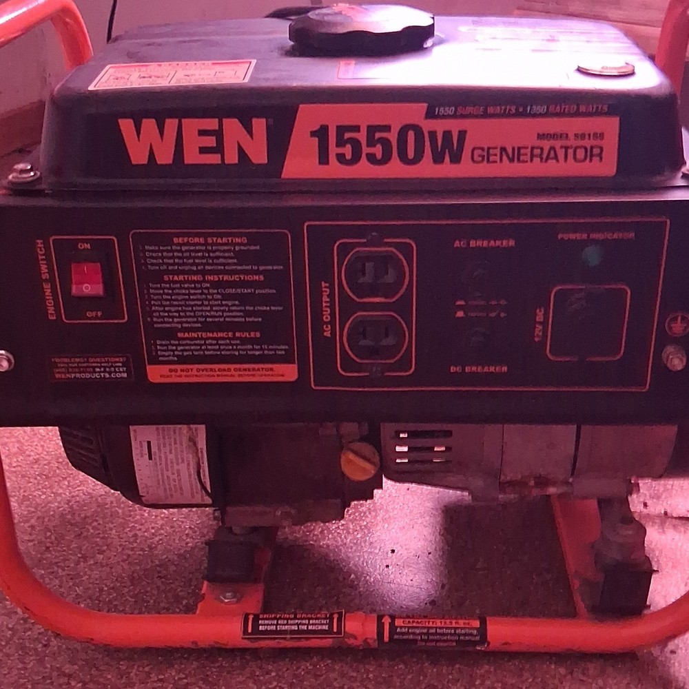 WEN 1550W Portable Gasoline Generator 56155, 1.1 gal Tank, AC/DC Output