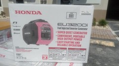 Honda ‎EU3200i Inverter CALIFORNIA MODEL. Shipping To California Available