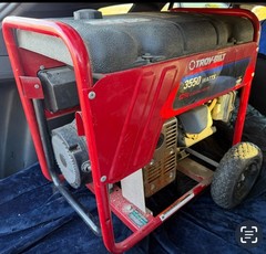 TROY BUILT 3550 GENERATOR WITH 10 HOURS USE