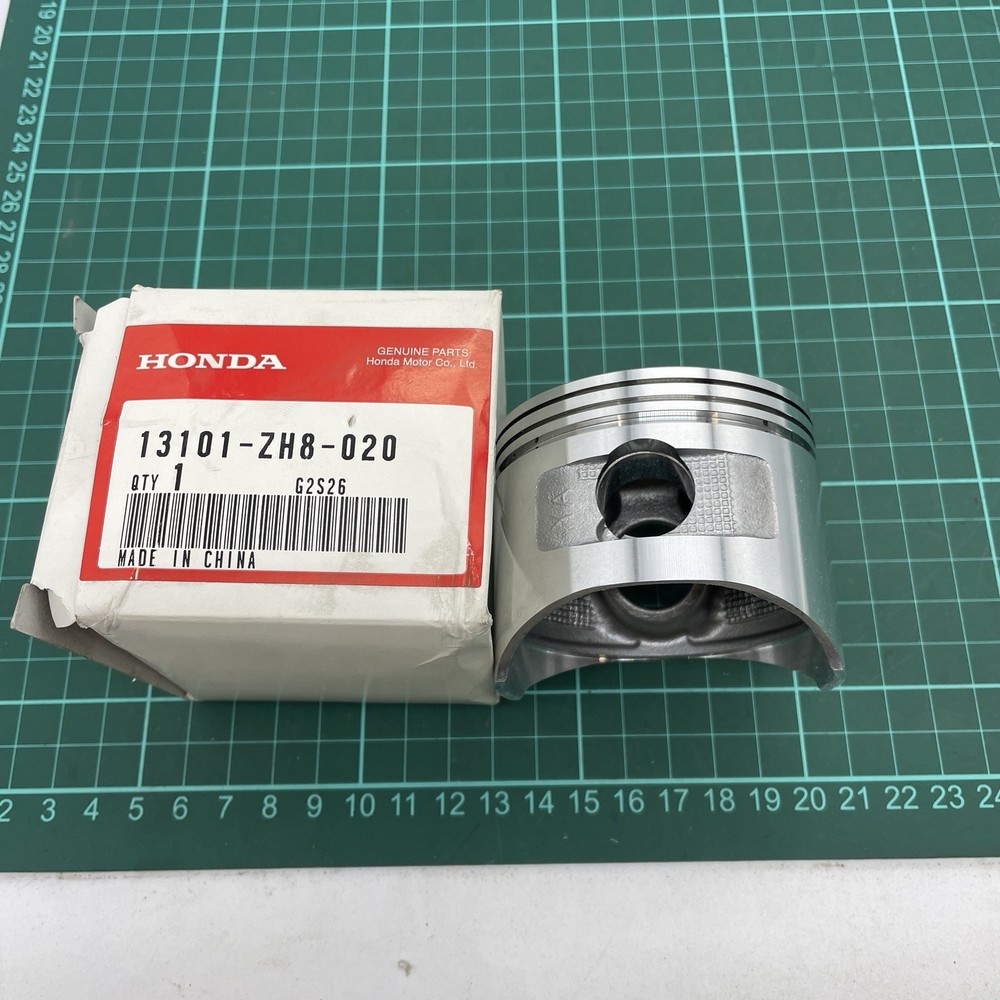 13101-ZH8-020 Genuine Honda Piston Generator Standard Size GX 160 EG 2200 NOS