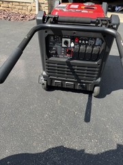 Predator 9500watt Super Quiet Inverter Generator – low hours
