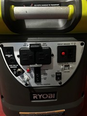 Ryobi RYi2200A 1800W 2200W Digital Inverter Generator Tested Runs EasyStart