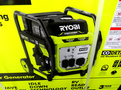 $800 RYOBI Portable Generator 4,000W Gasoline Powered Auto CO Shutdown Sensor
