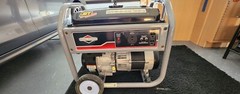 Briggs & Stratton 3500/4375 Started Regularly To Keep In Good Condition