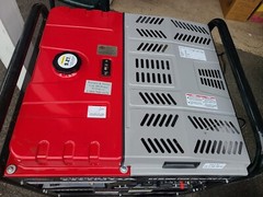 Honda 10,000 watt 4 in 1 Generator/Compressor/Power Washer/DC Charger