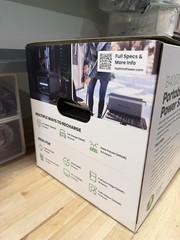 YOSHINO B4000 SST PORTABLE POWER STATION (NEW FACTORY SEALED) SHIPS FAST