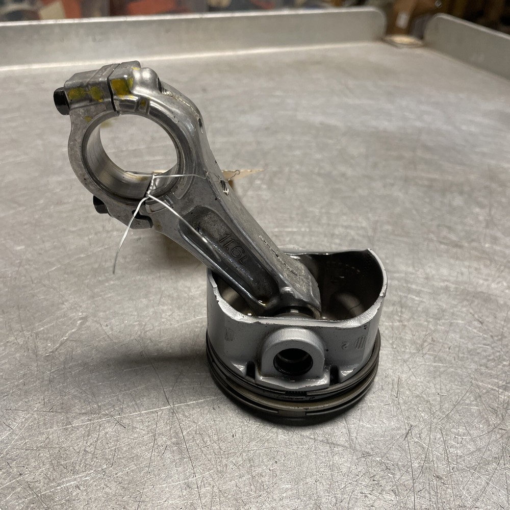 OEM USED BRIGGS 7 HP OHV 12G612-0110-E1 PISTON, ROD, RINGS ASSEMBLY
