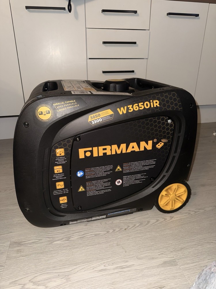FIRMAN W3650iR Inverter Generator 3650W Portable Gas USB Black/Yellow