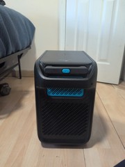 Anker SOLIX F2000 Portable Power Station