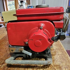 Honda G25 E600 Generator Vintage Restoration Parts or Parts UNTESTED