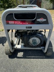 Briggs and stratton gas generator, non operational, can be repaired