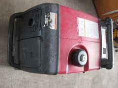 Honda Handi EU3000i 3000 Watt Gas Powered Portable Generator
