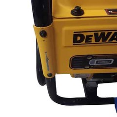 DEWALT 4000-Watt Manual Start Gas-Powered Portable Generator, DXGNR4000