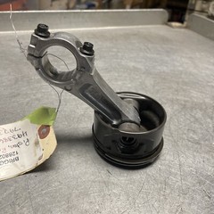 OEM USED BRIGGS 5HP QUANTUM GOLD 128802-2318-D1 PISTON, ROD, RINGS ASSEMBLY