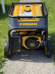 FIRMAN H07553F 9400W Dual Fuel Portable Generator Electric Start New Open Box
