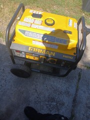 FIRMAN P06702 Portable Generator 6700W/8375W 8 gal Yellow/Black Tailgating