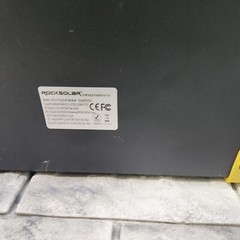 ROCKSOLAR 400W Portable Power Station RS650 Lithium Battery Solar Generator READ
