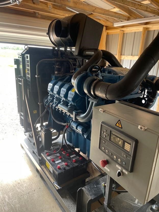 2002 MTU 400 KW GENERATOR