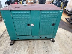 Cummins GGFD-5636372 liq. propane Generator 43.7 Volts: 120/240