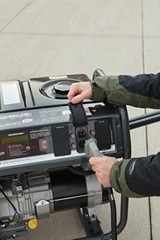 Briggs & Stratton 30592 Generator 6250 Running Watts/8500 Starting Watts