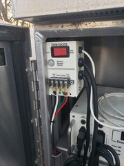 BATTERY Charger, power supply backup station, Backup Power,Auto Charging. INVERT