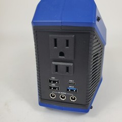 Westinghouse iGen160s Portable Power Station and Solar Generator, 150 Peak Watts