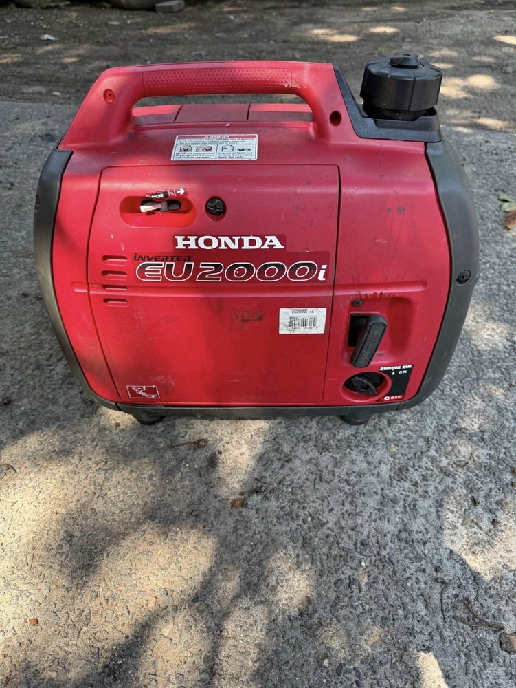 Honda EU2000i Portable Inverter Generator Tested Working