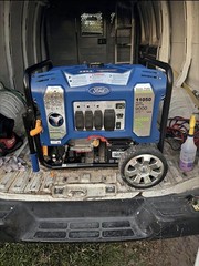 11 050-WATT/10 050- Watt Dual-Fuel Gasoline and Propar with Recoil Start