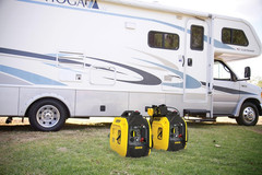 Champion Power Equipment 2500-Watt Ultralight Portable Inverter Generator with Q