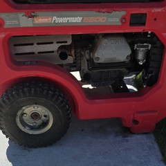 Coleman Yamaha Powermate 5500 Portable Generator MZ300 Gasoline Red Black 6875W