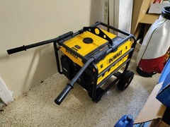 Dewalt DG4300 Generator 8 hp honda engine