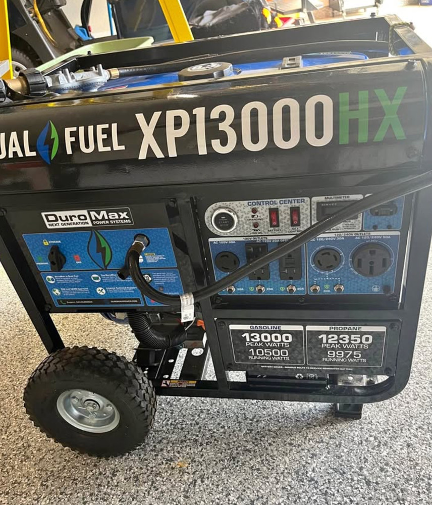 DuroMax XP5500HX Power Generator