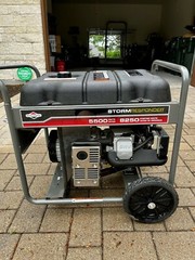 BRIGGS & STRATTON 5500 WATT STORM RESPONDER GENERATOR 8250 (EZ2003359)