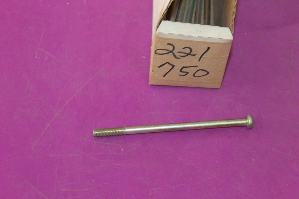 NOS Yanmar McCulloch Power Pro 1500E Generator Bolt. Mac # 221750.