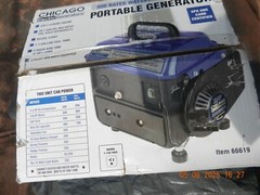 Generator-CHICAGO Electric Portable Generator 2HP 800/900W 5 Hour Run Time-USED
