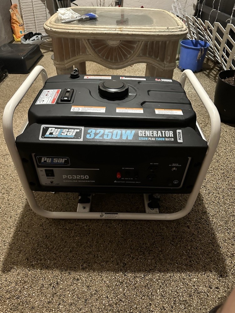 Pulsar PG3250 Portable Gasoline Generator 3250W 120V Home Backup AC/DC