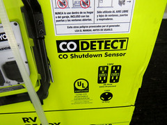 $800 RYOBI Portable Generator 4,000W Gasoline Powered Auto CO Shutdown Sensor