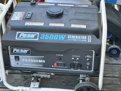 Pulsar PG3500MR 3500W Gas Portable Generator 4.0 gal 120V 12V/2x120V