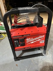 Milwaukee MX FUEL 3600W/1800W Power Supply Generator Kit With (4) Batteries